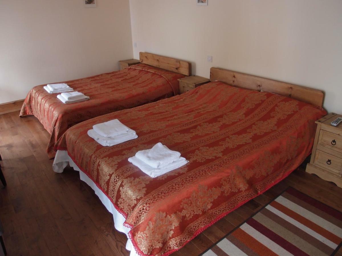 אילפרקומב Royal Britannia Hotel מראה חיצוני תמונה